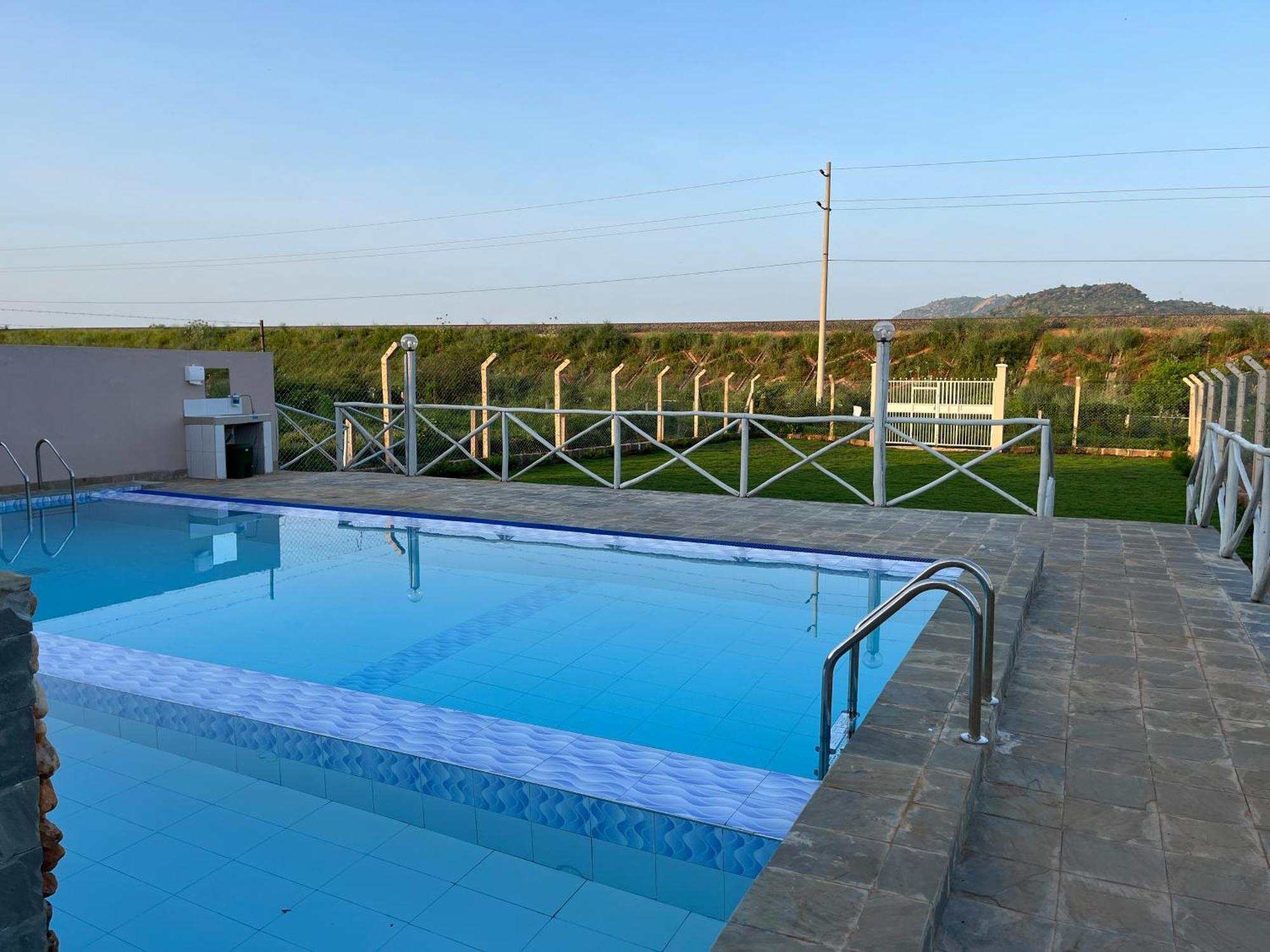 The Avid Hotel Voi Ngoại thất bức ảnh